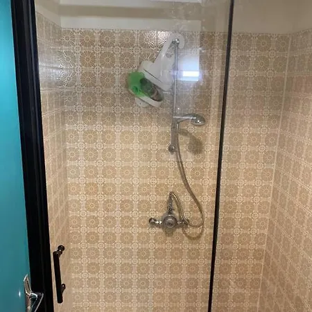 Indépendant /2 Personnes Le Bugue